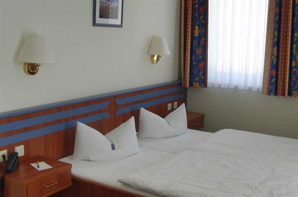 Hotel Selliner Hof Екстер'єр фото